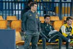 La segunda vida del David Albelda entrenador tiene palo y zanahoria: «Hay multas para todo; es serio, exigente y gran comunicador»