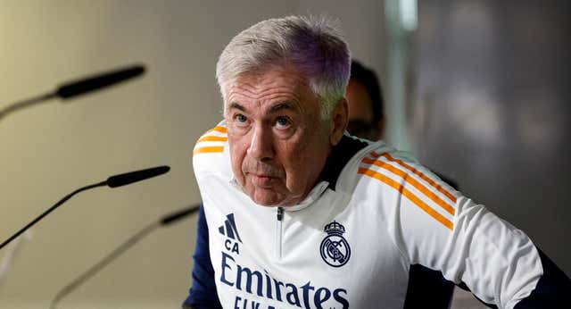 Ancelotti explica el bajón de Mbappé en el derbi: «Es algo genético»