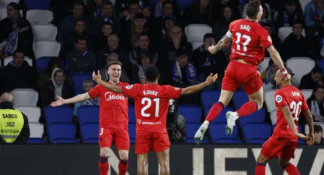 El Sevilla por fin saca las garras y se mete de lleno en la lucha por Europa a costa de la Real Sociedad