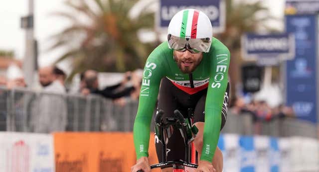 Filippo Ganna se la devuelve a Juan Ayuso en un comienzo abrumador de la Tirreno Adriático