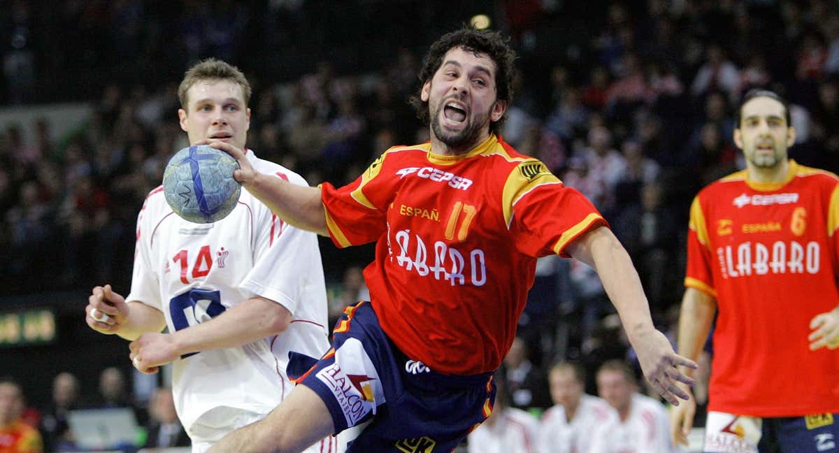 Juanín García, durante el Europeo de balonmano 2007./AFP