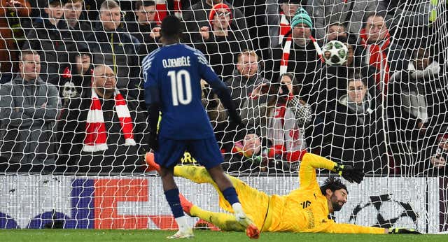 Los penaltis hacen justicia para Luis Enrique, que apea al ‘favorito’ Liverpool y mete a su PSG en cuartos de final