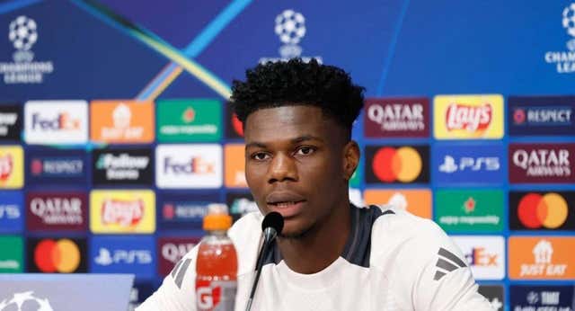 Tchouameni refuerza su mentalidad antes del Atleti: «Debes estar concentrado con una sonrisa»