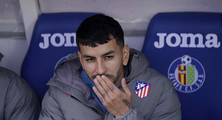 Correa antes de ser expulsado contra el Getafe en el Coliseum.