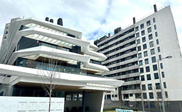 Edificios nuevos de la Operación Mahou Calderón en la calle Alejandro Dumas.  Relevo