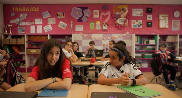 Solo los niños de Madrid saben la odisea que es ir al colegio tras un derbi: «Yo era del Atlético, pero con 3 años me hice madridista. En la vida hay que tomar decisiones»