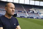 Mateu Lahoz mete más leña al penalti de Julián Alvarez y exige más poder para el árbitro: “Yo no me quedaría tranquilo”