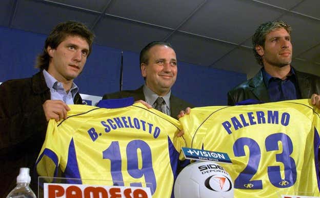 Palermo, presentado como jugador del Villarreal.