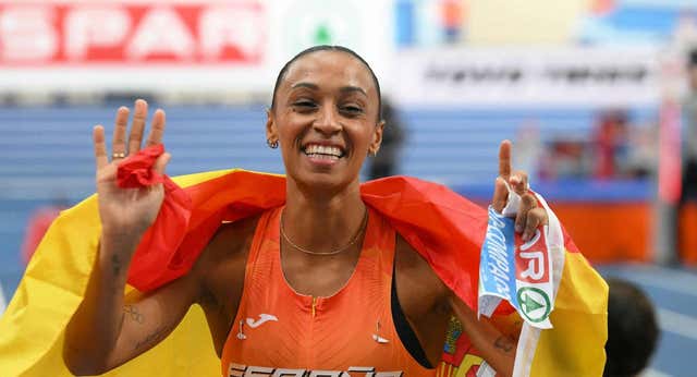 Ana Peleteiro, empresaria y campeona de Europa: sus negocios pasan por una clínica de podología, hostelería, eSports, gimnasios…