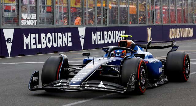 Carlos Sainz apunta (más) alto con Williams: «Mañana espero ir más rápido»