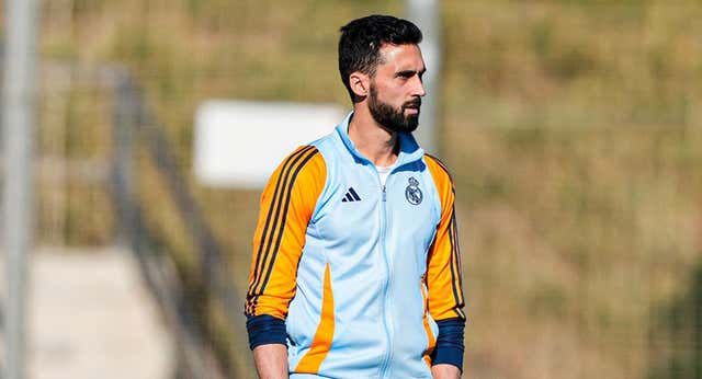 Si Arbeloa quiere seguir haciendo ruido sólo tiene un camino con el Juvenil A