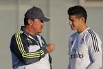 James Rodríguez cuenta el «pique» que tuvo con Rafa Benítez a cuenta del público del Bernabéu: «Al principio sí me puso y luego no»