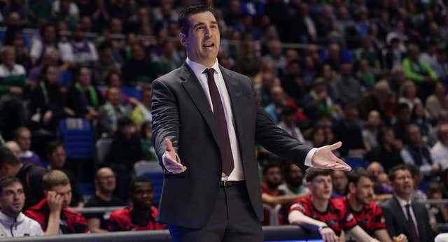 El Covirán Granada se queja formalmente a la ACB del arbitraje ante el Hiopos Lleida: “Si digo lo que pienso voy a tener un problema”