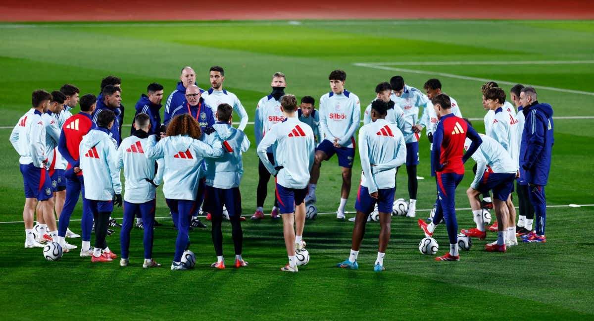 La Selección se entrenó en Las Rozas y hoy viajará a Países Bajos. /GETTY