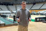 Un trotamundos de las canchas que sueña con ser entrenador ACB: «No toleraba ni la derrota ni jugar mal; me salió una úlcera por no saber gestionarlo»