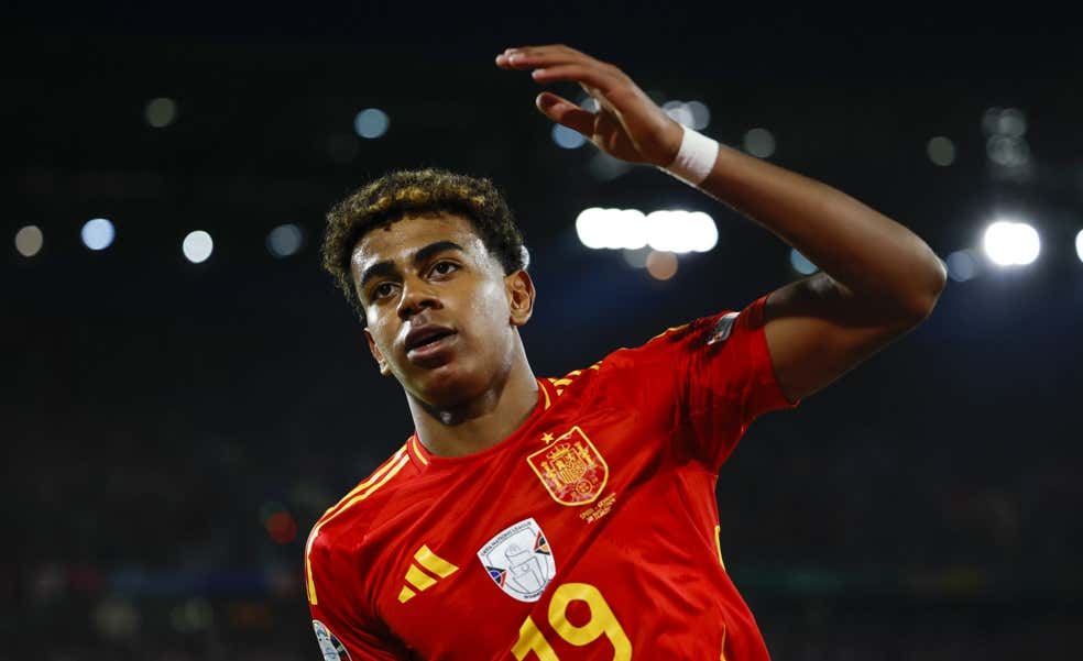 El día que la camiseta de España se convirtió en un top ventas con Lamine Yamal como la 'gallina de los huevos de oro'