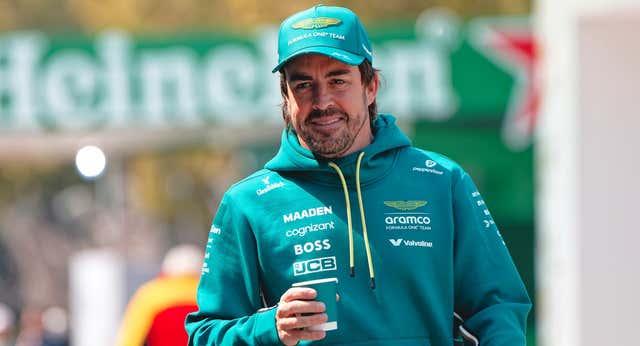 Fernando Alonso rescata su pasotismo hacia el formato sprint: «Un gran día, el circuito es increíble»