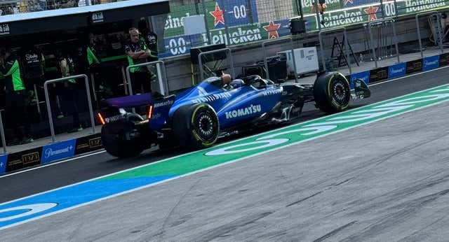 Carlos Sainz y Williams evitan una sanción deportiva tras incumplir la normativa de las cámaras
