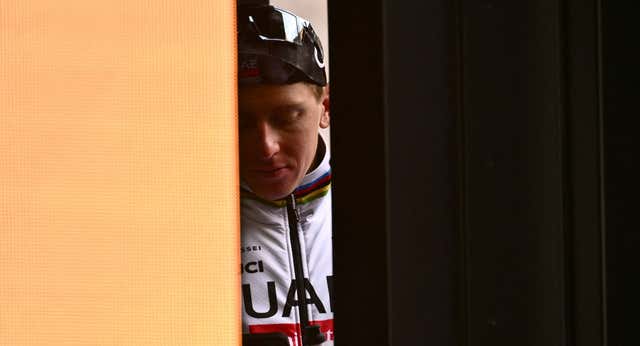 La pregunta de Eddy Merckx que retumba en la cabeza de Pogacar: «¿Cuándo va a correr la París-Roubaix?»