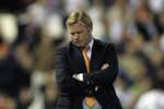 Toda la verdad de la etapa de Koeman en Valencia en su vuelta a Mestalla: «En un hotel de Bilbao nos hizo ver cámaras de seguridad para saber quién le escribió 'Vete ya'»