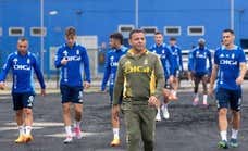 El playoff no aguanta a Javi Calleja y Veljko Paunovic tomará el mando