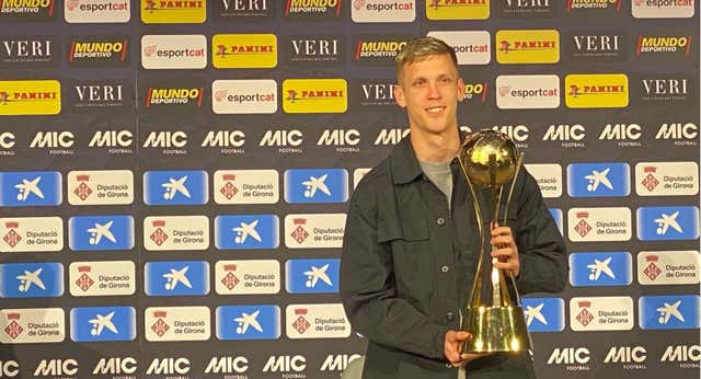 Dani Olmo se reafirma de su llegada al Barça mientras espera la resolución del CSD: «Vine a ganar títulos con convicción»