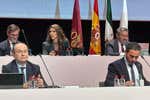 La lucha por controlar el Sevilla también agujerea las cuentas con -700.000 euros