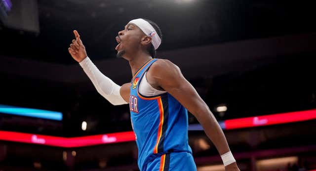 Lo de Shai Gilgeous-Alexander deja de tener sentido: iguala a Jordan, Chamberlain y Robertson al anotar al menos 20 puntos… ¡en 65 partidos seguidos!