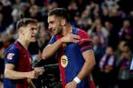 El Barça ni se despista ni 'dramatiza' por Olmo de puertas adentro... mientras Gavi va como un tiro: «Todos los MVP a Pedri»