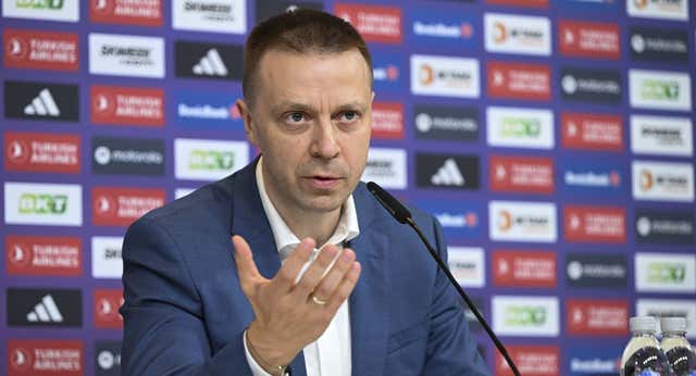 La Euroliga se pronuncia tras el anuncio de la NBA y la FIBA: «Nos ofendió que no se nos mencionara, pero estamos dispuestos a hablar, la pelota está en su tejado»