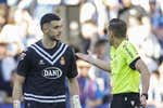 La afición del Espanyol se rebela contra el maltrato arbitral tras el escándalo de Mallorca: «Corrupción en la federación»