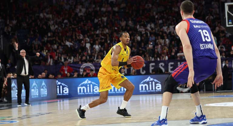 Imagen del tercer partido, disputado en Turquía, entre Dreamland Gran Canaria y Bahcesehir.