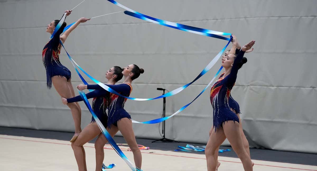 El conjunto español durante su exhibición en la 1ª fase de la Liga Iberdrola en Arganda