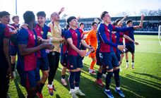 El Barça hace vibrar la Youth League con una salida frenada y una revelación y seduce el mercado