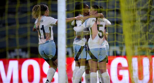 La España de Montse Tomé sigue buscándose y lo mejor ante Portugal vuelve a ser el resultado