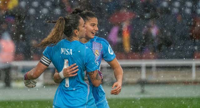 El posible fichaje de Merle Frohms por el Real Madrid deja a Misa Rodríguez en una tesitura inédita complicada