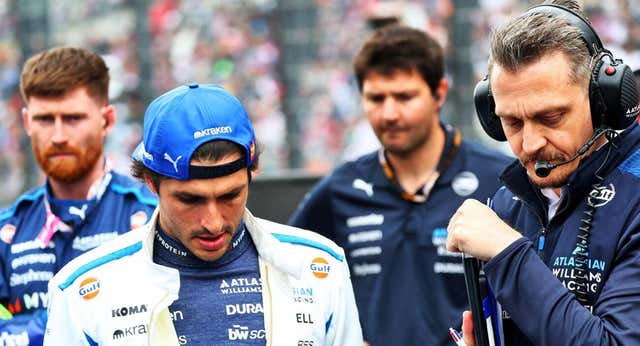 Carlos Sainz, desaparecido en combate y a la espera de que pasen las carreras: “Me lo estoy tomando con calma”