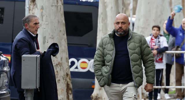 El trabajo de artesano de Manolo González en el Espanyol le llevará a decidir su futuro más allá de lo firmado: “No quiero estar por estar”
