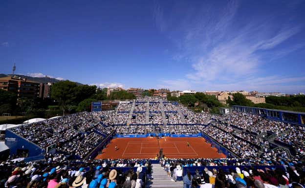 Lexus convierte en sostenible la movilidad del Torneo Conde de Godó