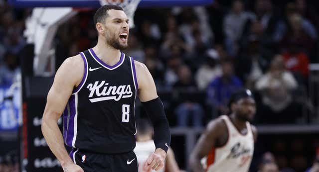 El ‘Big Three’ de los Kings se combina para meter a Sacramento en el playin