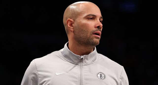 Ni la exhibición de los Nets con 43 puntos en un cuarto consuela a Jordi Fernández en su victoria más amarga: «No es un gran día»