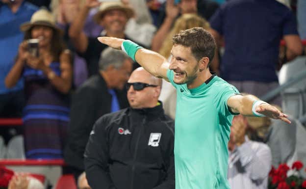 Pablo Carreño celebra su triunfo en el Masters 1000 de Canadá en 2022.  EFE/EPA/ANDRE PICHETTE