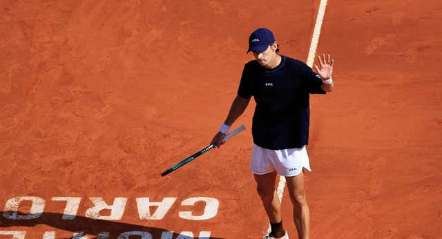 De Miñaur se lleva un partido histórico en tierra que no firmó jamás ni el mismísimo Rafael Nadal: “Esto es bastante loco”