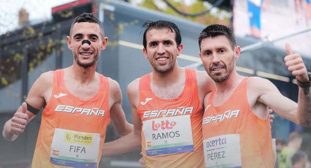 La selección masculina de 10k, subcampeona de Europa por equipos