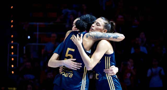 Emma Meesseman tira de MVP para tumbar al Valencia Basket y dejarlo sin el bronce
