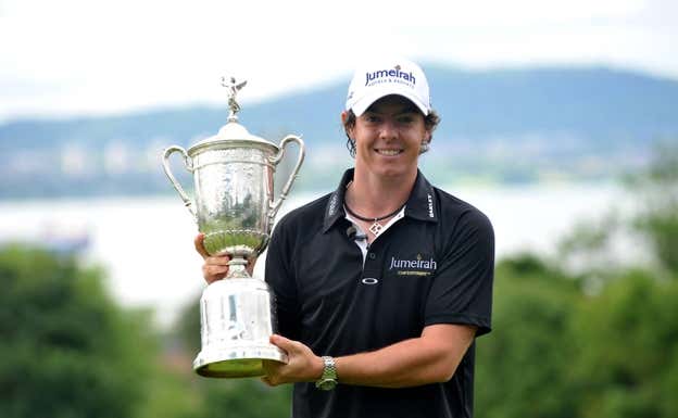Rory McIlroy, con el trofeo del US Open ganado en 2011.  GETTY