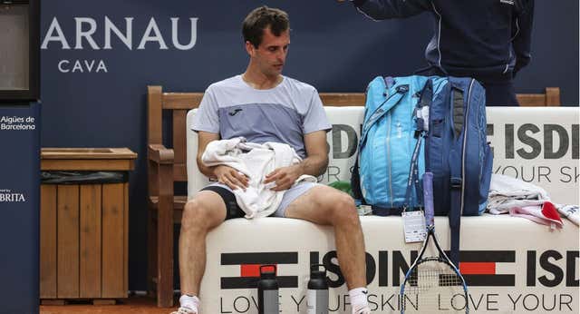 La retirada de Albert Ramos, igual que la de Rafa Nadal, muestran cómo los finales no se planean: «Tras una vida entera, debo madurarlo»