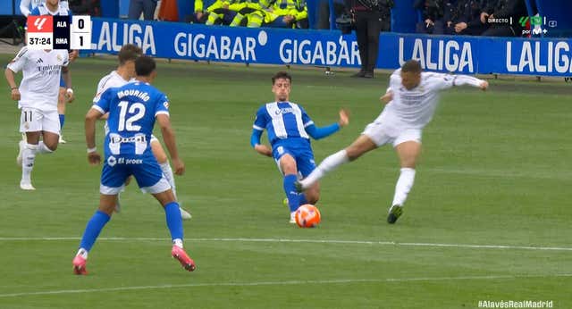 La sanción a Kylian Mbappé se queda en un solo partido