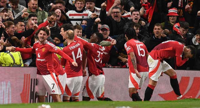 Una locura nunca vista en Old Trafford… ¡Remontan con goles en el 120′ y 121′!