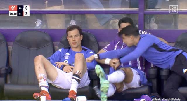 El Real Valladolid resuelve los expedientes disciplinarios de Luis Pérez y Latasa con una sanción económica